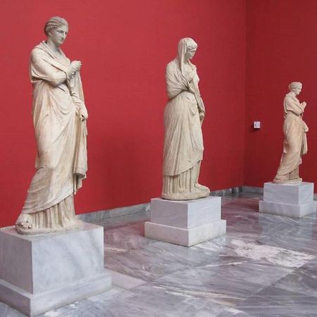 Jupiter Boutique Apartment Next To Athens Museum Zewnętrze zdjęcie